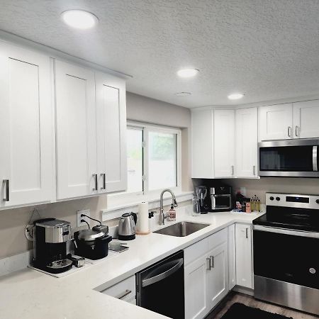 3 Bed 2 Bath Full Accessible Townhome In Heart Of Slc South Jordan Zewnętrze zdjęcie