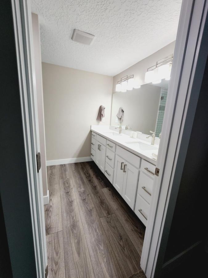 3 Bed 2 Bath Full Accessible Townhome In Heart Of Slc South Jordan Zewnętrze zdjęcie